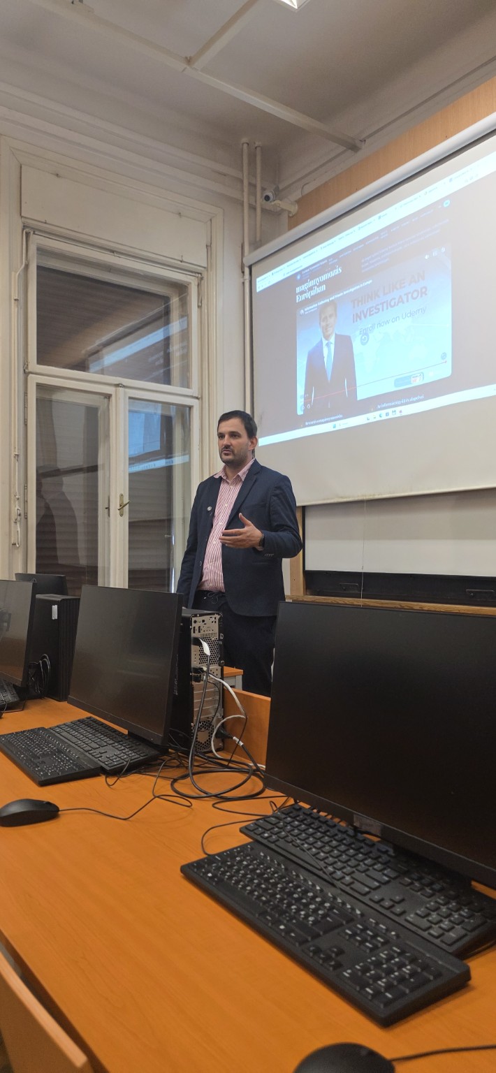 Presentation during the Tarkó Investigations programme in Szeged